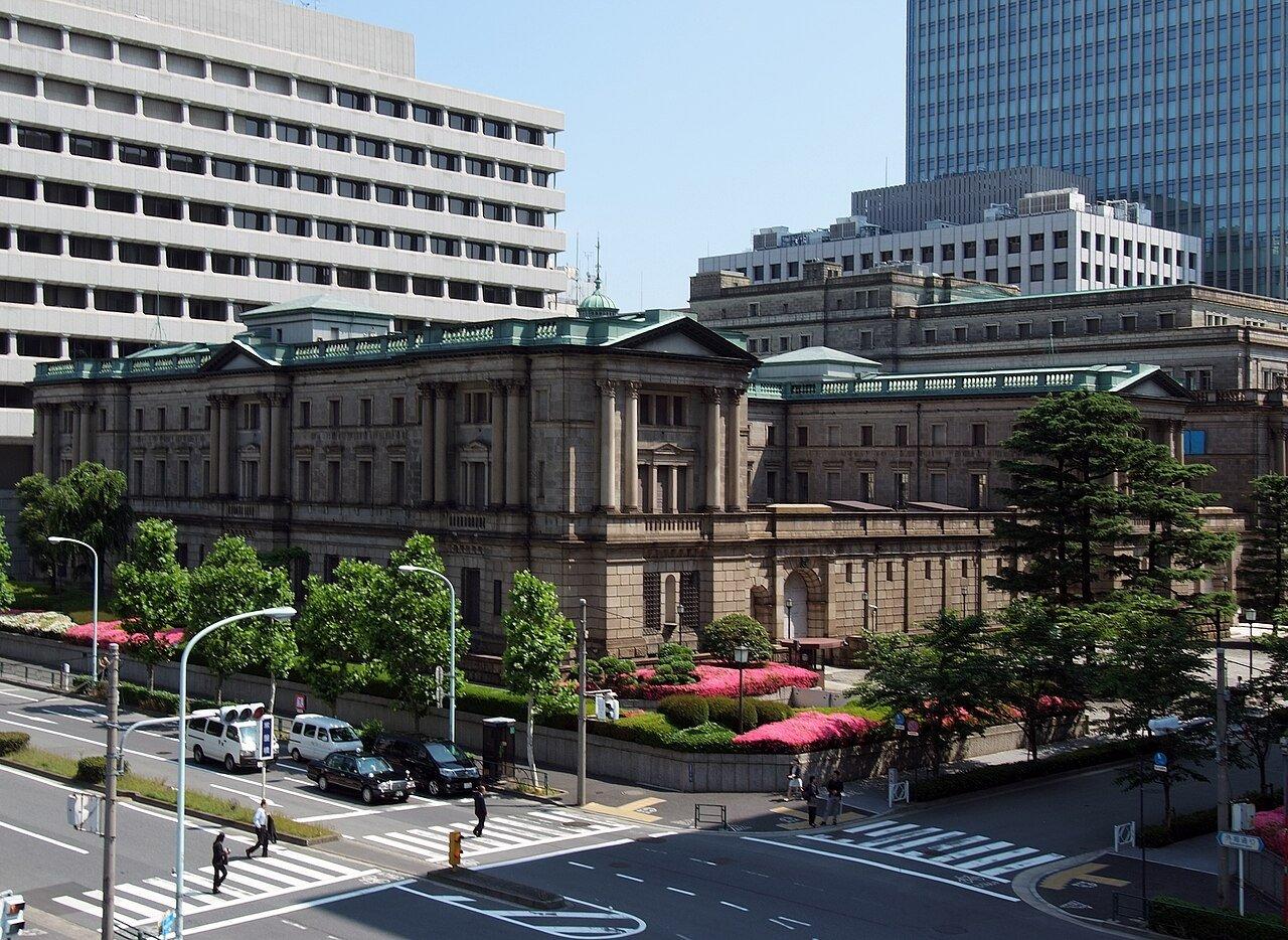 A sede do Banco do Japão, em Tóquio, projetada por Kingo Tatsuno e inaugurada em 1896.