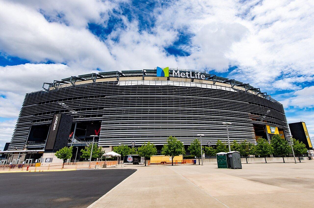 Fachada do MetLife Stadium, em East Rutherford (Nova Jersey), em 2022