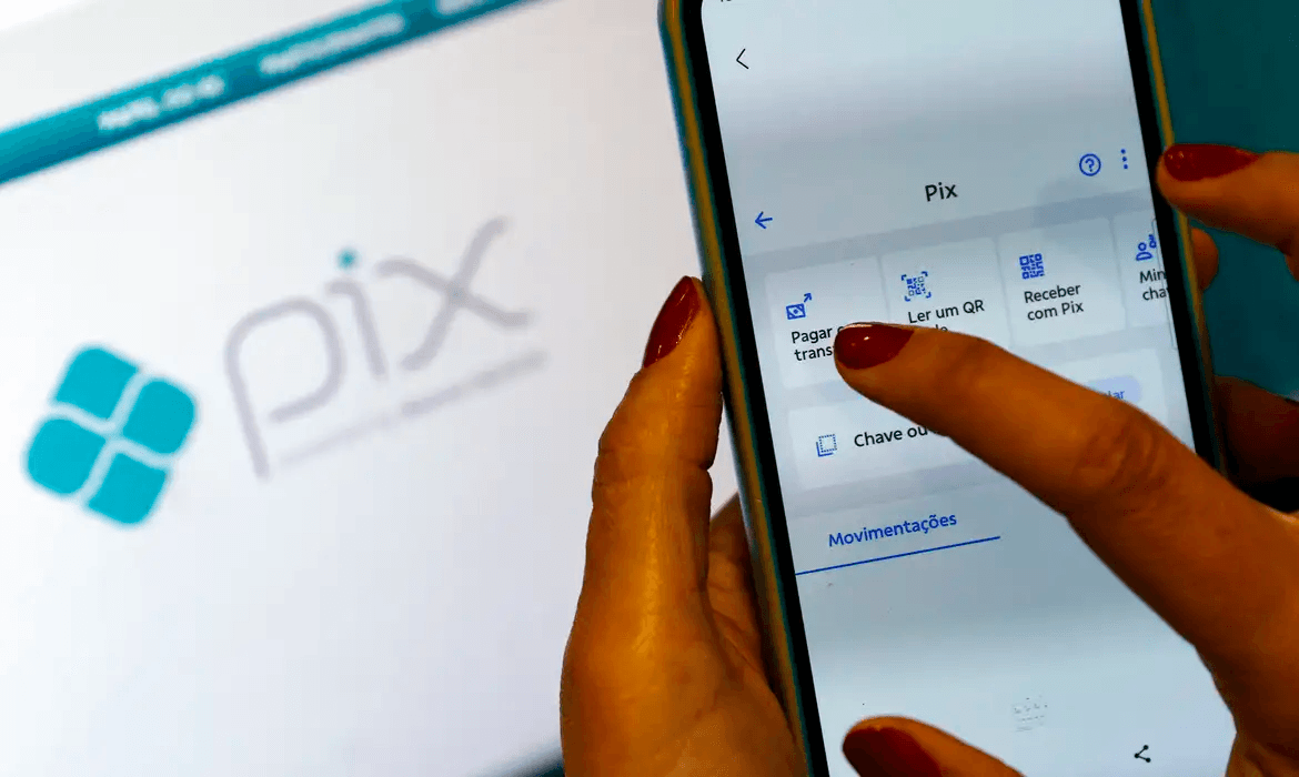 Aplicativo de banco usado para um pagamento por Pix, em Brasília, em janeiro de 2025.