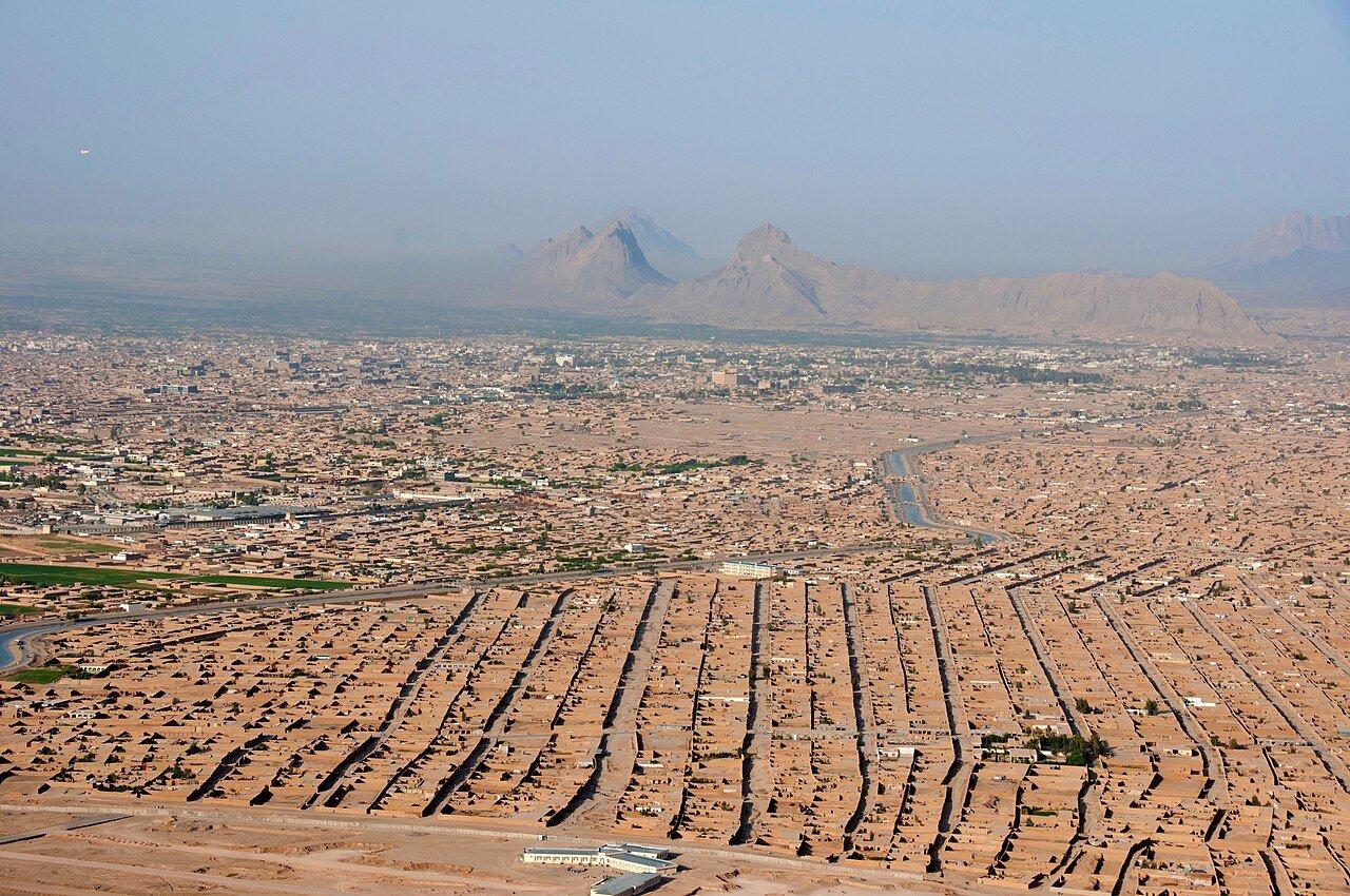 Vista aérea de un tramo de la provincia de Kandahar, en el sur de Afganistán, en 2013. La provincia fue una de las tres alcanzadas por los ataques aéreos paquistaníes del jueves.