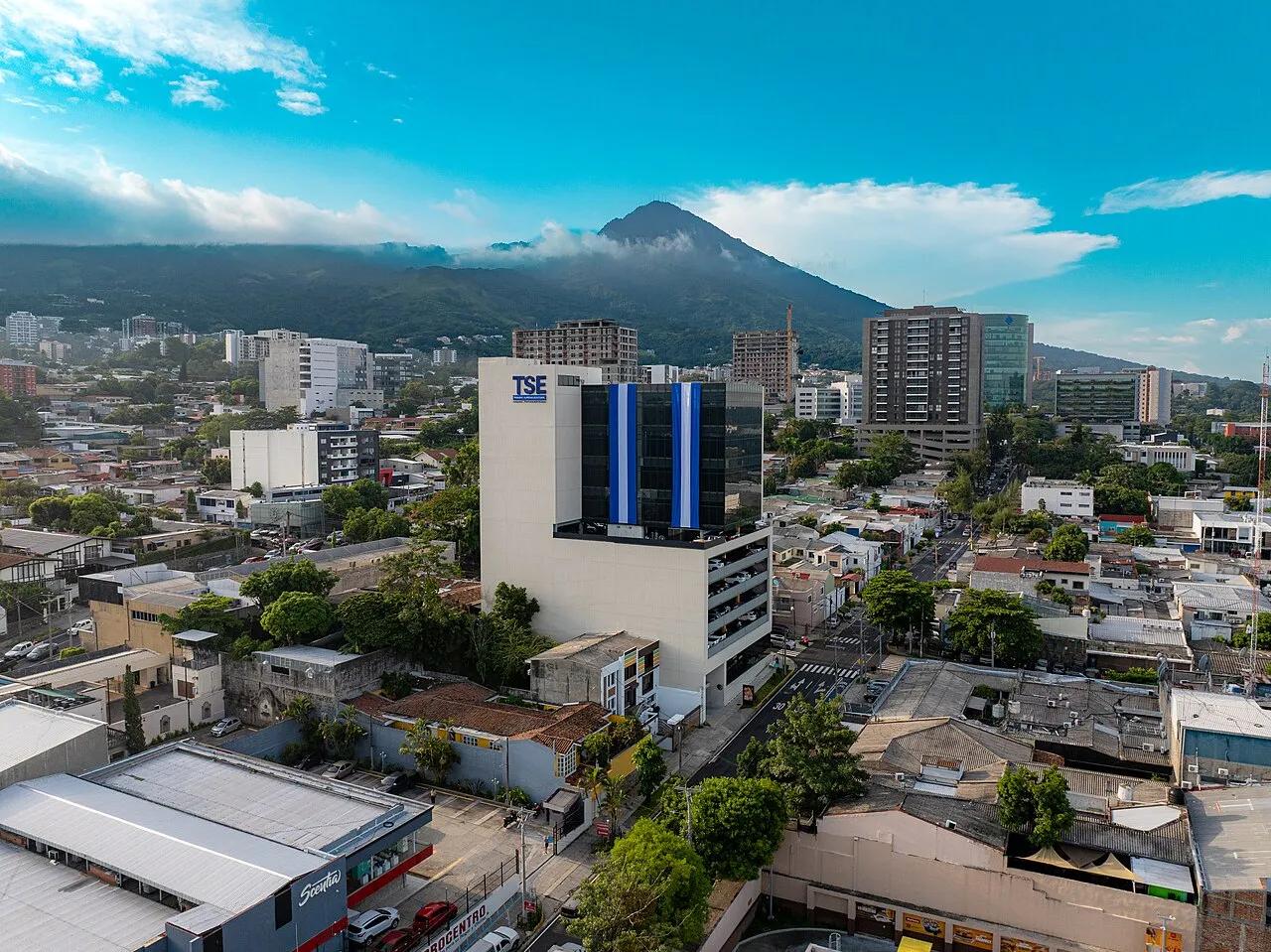 La sede central del Tribunal Supremo Electoral de El Salvador, en septiembre de 2026.