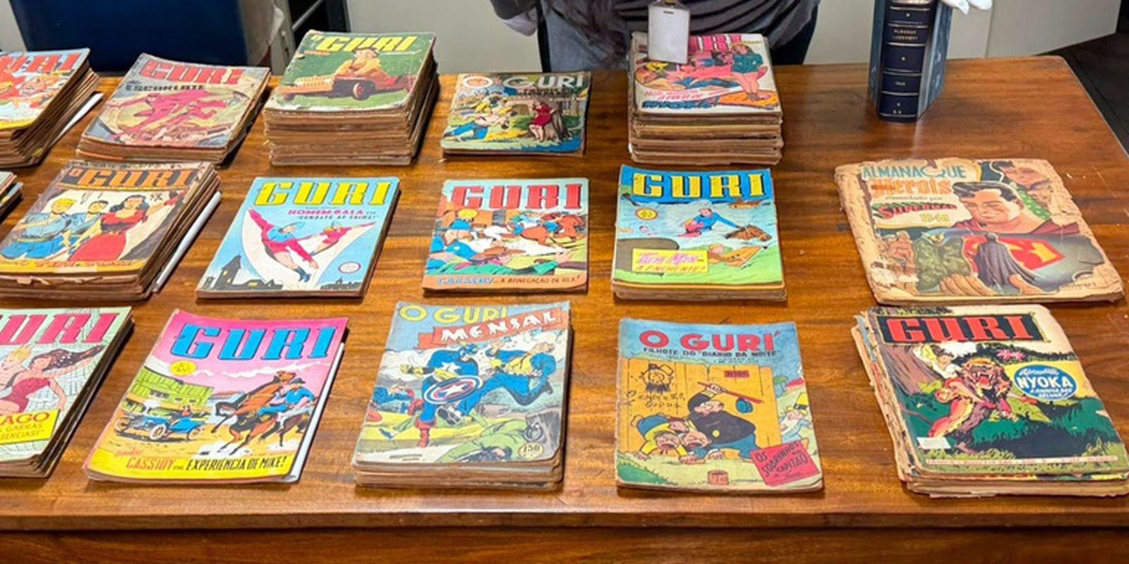 Publicações históricas restituídas pela Polícia Federal à Fundação Biblioteca Nacional, no Rio de Janeiro, em setembro de 2026.