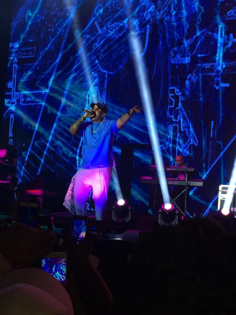Daddy Yankee en un concierto de su gira Con Calma, en 2019.