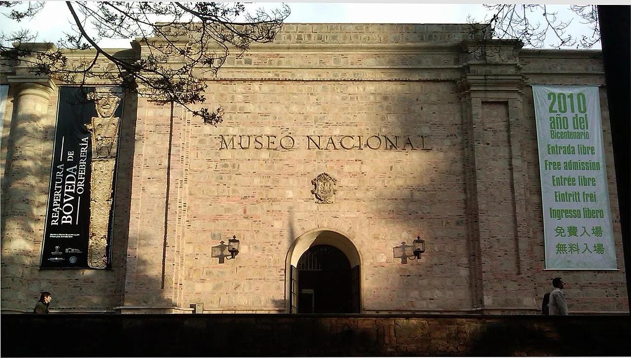 A entrada principal do Museo Nacional de Colombia, em Bogotá, em imagem de 2011.