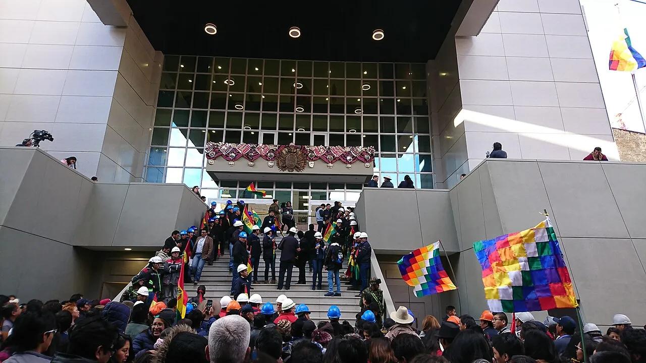 El ingreso de la Casa Grande del Pueblo, sede del gobierno boliviano en La Paz, el día de su inauguración, en 2018.