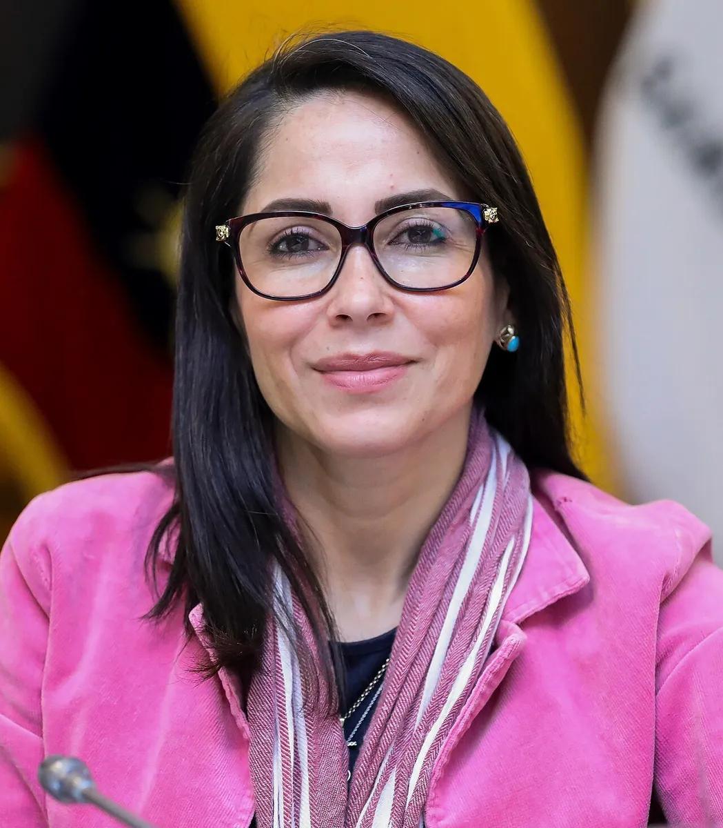 Luisa González, entonces asambleísta, en la Asamblea Nacional del Ecuador en 2022.