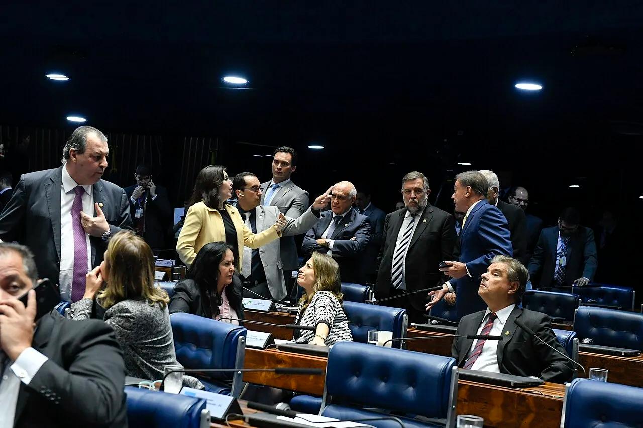 O plenário do Senado Federal durante sessão deliberativa ordinária, em 2019; é nele que a PEC da Segurança passa a ser votada, em dois turnos.